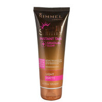 Rimmel London Sun Shimmer Instant Tan Gradual Glow Matte itseruskettaja 125 ml, Medium Matte, rimmel london