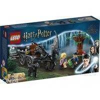 LEGO Harry Potter Tylypahkan vaunut ja thestralit