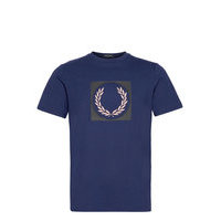 Laurel Wreath Grap. Tee T-shirts Short-sleeved Sininen Fred Perry