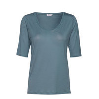Tencel Scoop-Neck Tee T-shirts & Tops Short-sleeved Sininen Filippa K