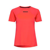 Vent Mesh Ss Tee W T-shirts & Tops Short-sleeved Punainen Craft