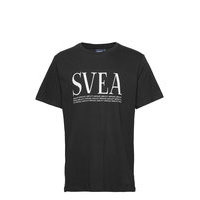 Svea Unisex Over D Logo Tee T-shirts Short-sleeved Musta Svea