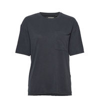 Canyon Essential Pocket Tee T-shirts & Tops Short-sleeved Musta Superdry