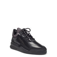 Low Top Ghost Radar Matalavartiset Sneakerit Tennarit Musta Filling Pieces