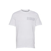 Logo Lines Badge T-Shirt T-shirts Short-sleeved Valkoinen Calvin Klein