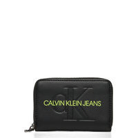 Sculpted Mono Med Z/A Bags Card Holders & Wallets Wallets Musta Calvin Klein