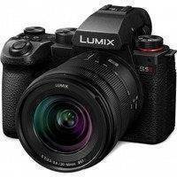 Panasonic Lumix S5 II -järjestelmäkamera + 20-60mm objektiivi
