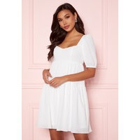 Sisters Point WD Dress 115 Cream
