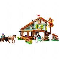 Autumnin hevostalli (LEGO 41745)