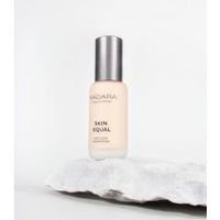 Soft Glow Foundation - Skin Equal, Madara