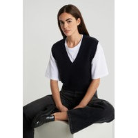 Abigail knitted vest, Gina Tricot