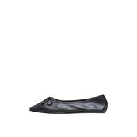 Leather ballet flats, Selected