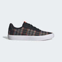 Vulc Raid3r Lifestyle Skateboarding 3-Stripes Branding Shoes, adidas