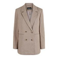 Pchaven blazer, Pieces